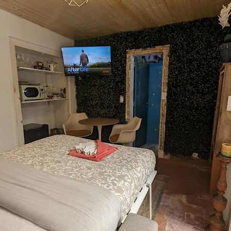 Tiny Smart Home, Private Garden & Outside Jacuzzi. Center Sintra! Luaran gambar