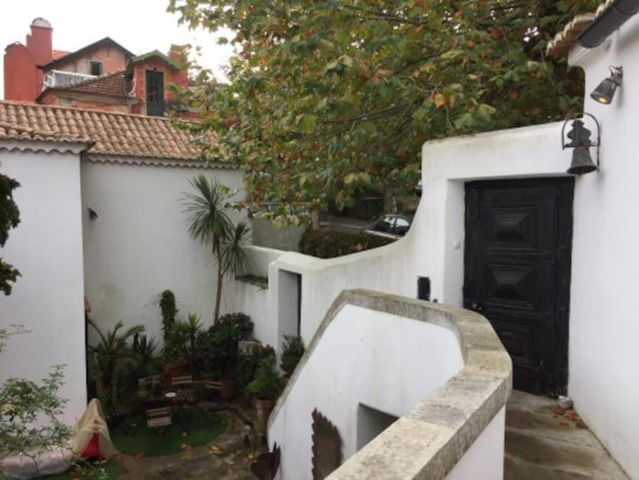 Tiny Smart Home, Private Garden & Outside Jacuzzi. Center Sintra! Luaran gambar